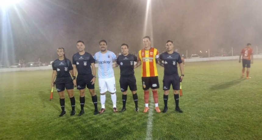 Liga Bolívar: En los primeros 90 minutos, Balonpié y Bull Dog no se sacaron diferencia 