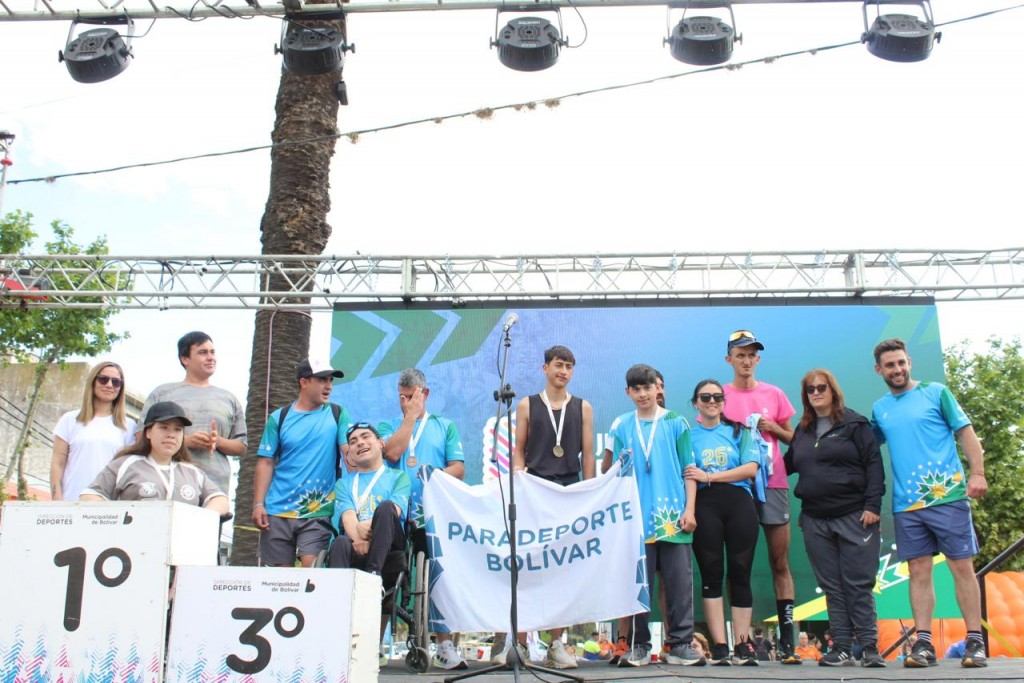 Con la participación de 2500 atletas, Bolívar vivió la 26° edición de la Maratón Internacional Dino Hugo Tinelli