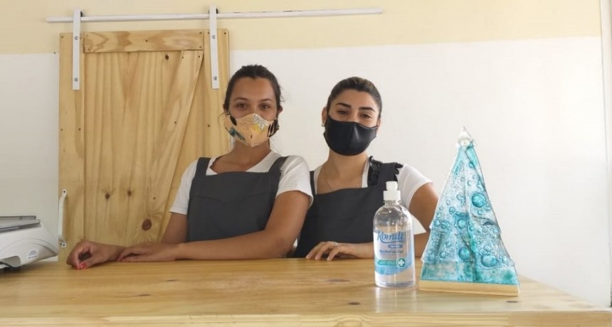 &ldquo;Pollo Pin": M&aacute;s que un emprendimiento de amigas, de familias