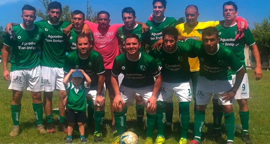 Ibarra hizo un planteo inteligente y se quedó con el título