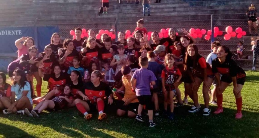 Fútbol Femenino: Las chicas de Casariego se consagraron tricampeonas de la Liga Bolívar