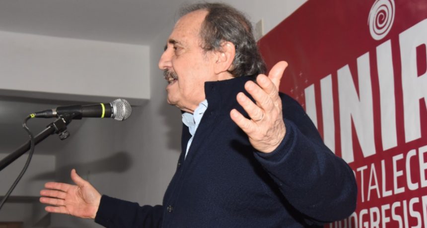 Alfonsín: “en la argentina hay que renovar el pacto democrático”